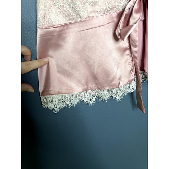 Pink Crop Top Women's Size Large/XL Coquette Preppy Girly Girl Tie Front Silky - Picture 4 of 8